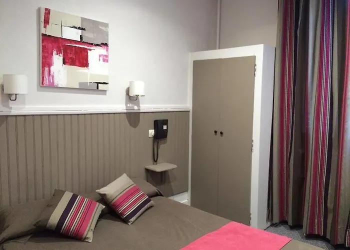 Отель Gloria 2*